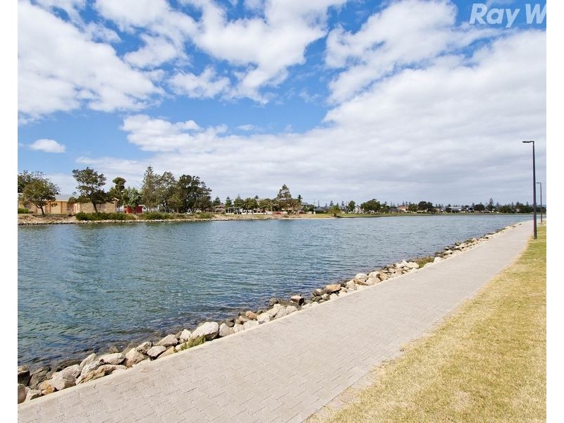 2/23 Anderson Avenue, Glenelg North SA 5045