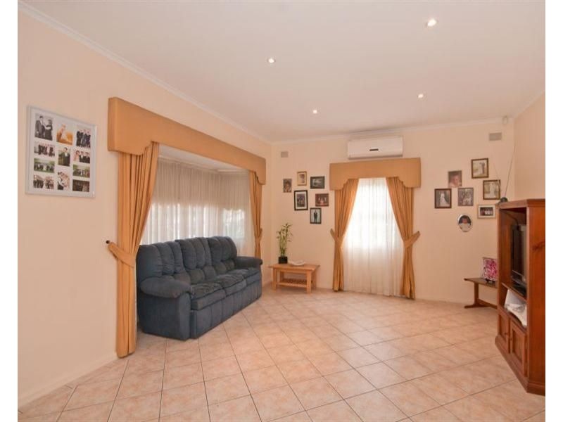 20 Laidlaw Street, Henley Beach SA 5022