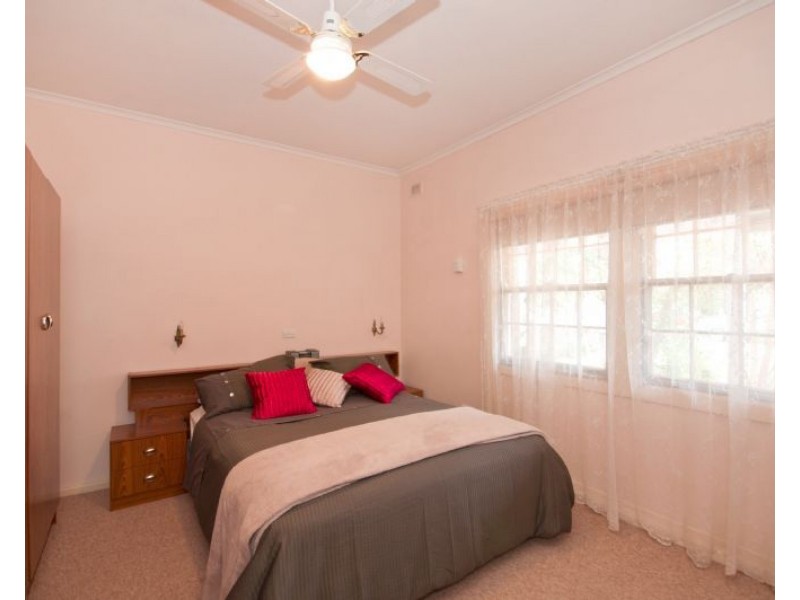 20 Laidlaw Street, Henley Beach SA 5022