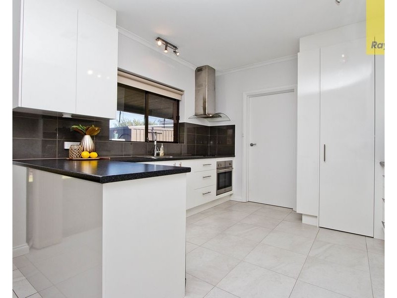 1A Janet Street, Seaton SA 5023