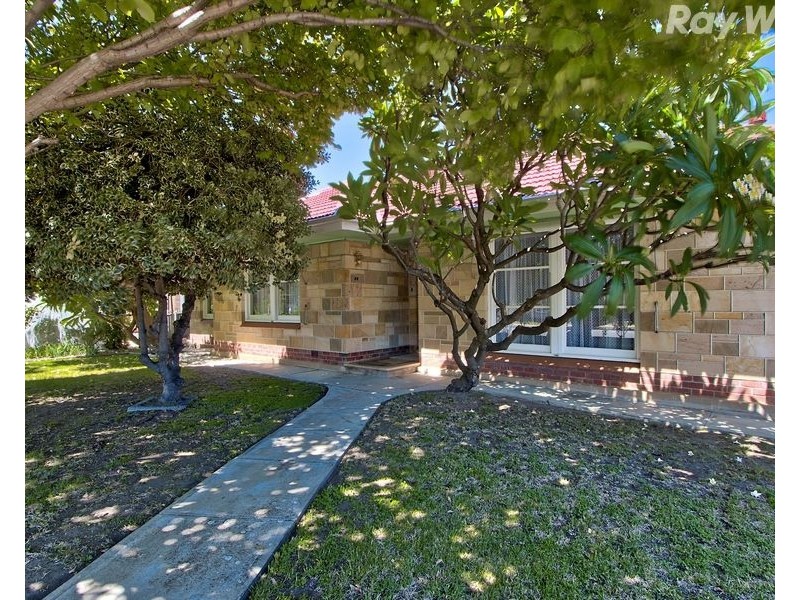 38 Ayton Avenue, Fulham SA 5024