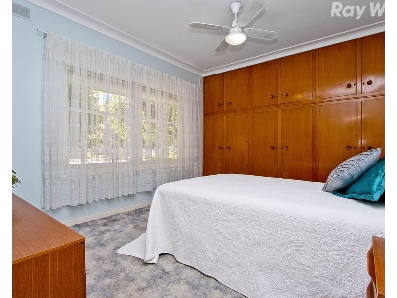 38 Ayton Avenue, Fulham SA 5024