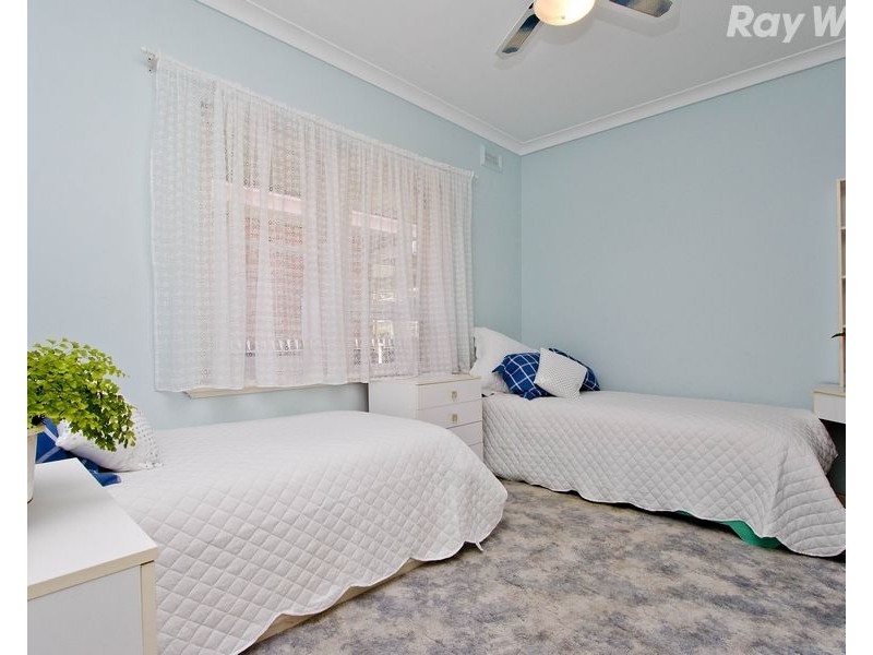 38 Ayton Avenue, Fulham SA 5024