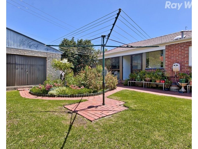 38 Ayton Avenue, Fulham SA 5024