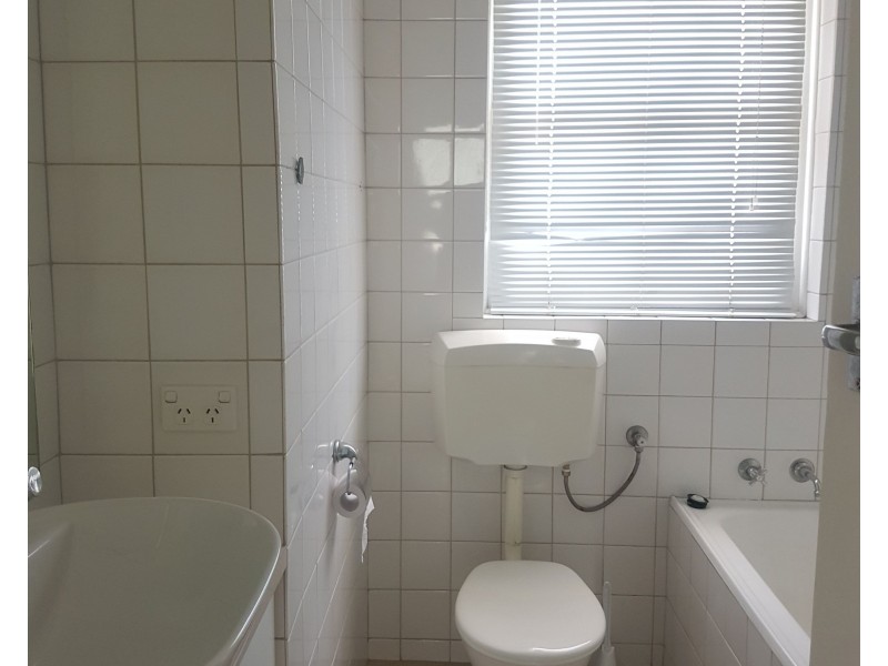 3, 374 Seaview Road, Henley Beach SA 5022