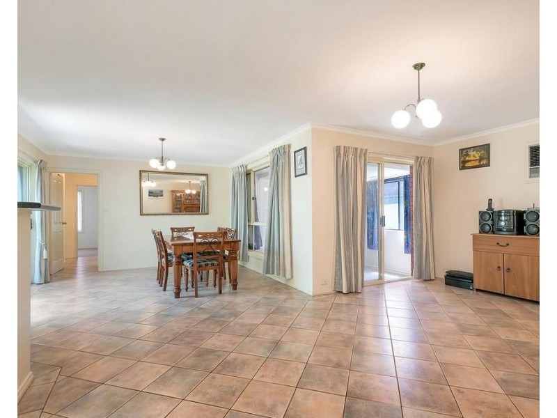 5 Royal Close, Findon SA 5023