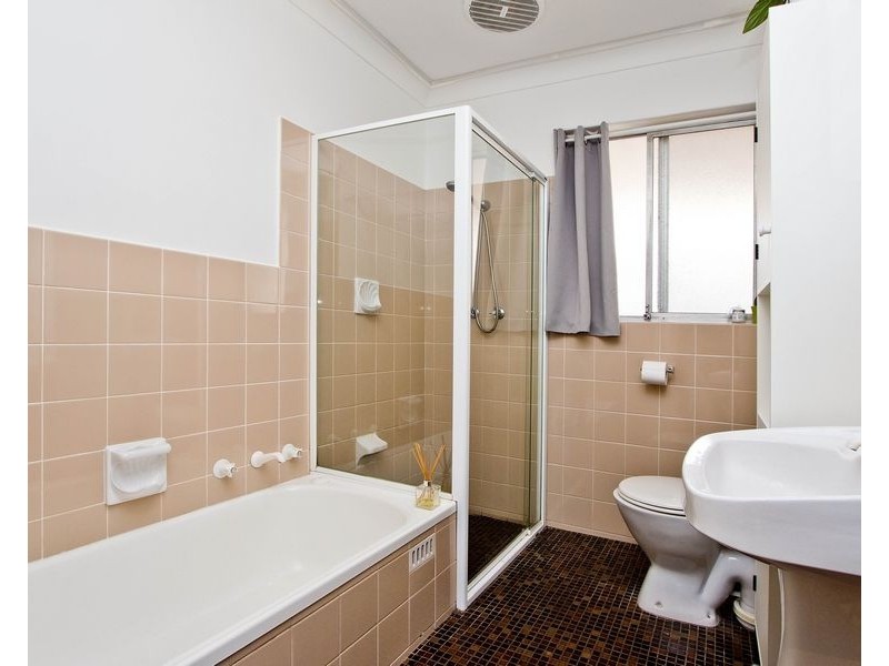 4, 1 Hazel Terrace, Henley Beach South SA 5022