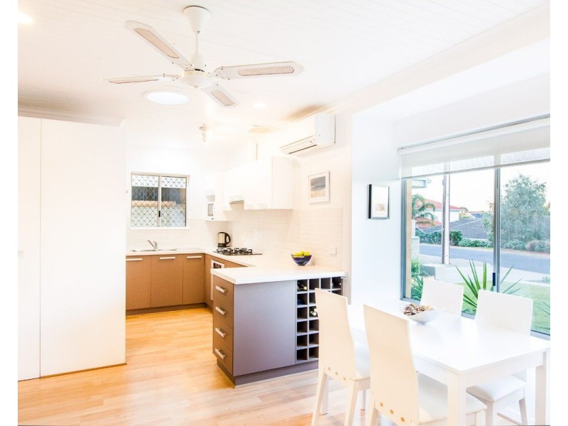 1/15 Clegowie Street, West Beach SA 5024