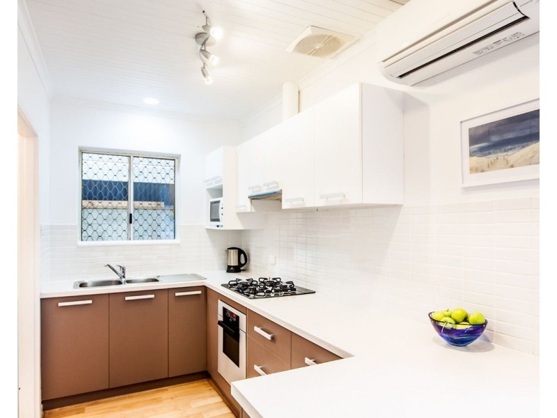 1/15 Clegowie Street, West Beach SA 5024