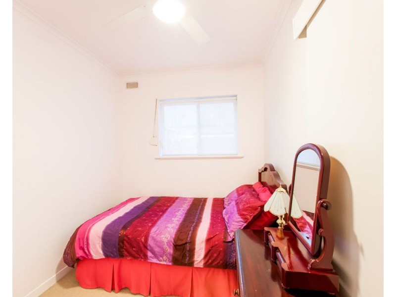 1/15 Clegowie Street, West Beach SA 5024