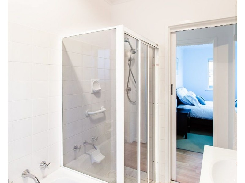 1/15 Clegowie Street, West Beach SA 5024