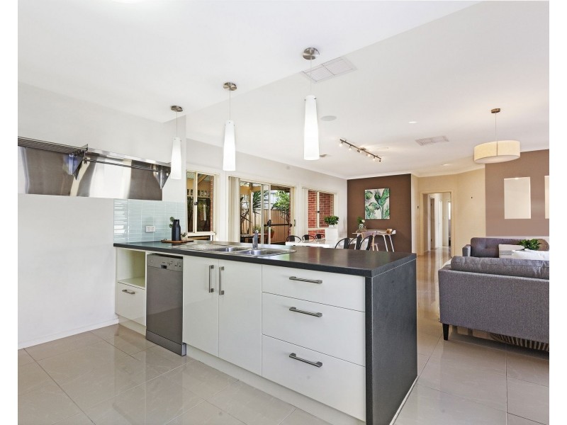 8 Pine Street, Brooklyn Park SA 5032