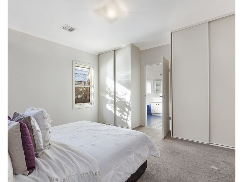 8 Pine Street, Brooklyn Park SA 5032