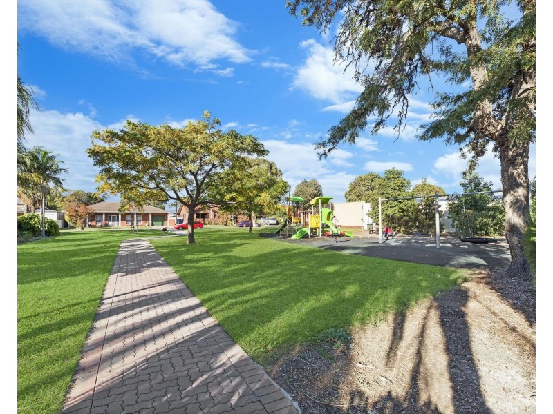 8 Pine Street, Brooklyn Park SA 5032