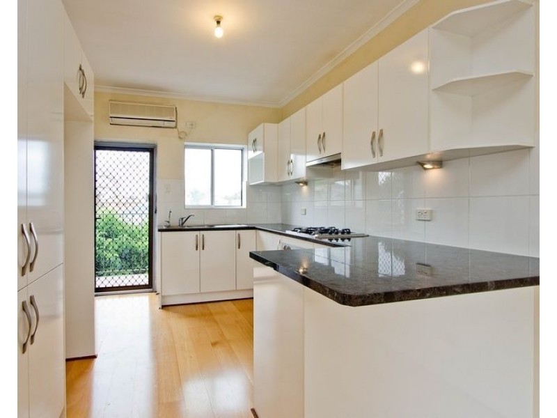 10, 46 Military Road, West Beach SA 5024