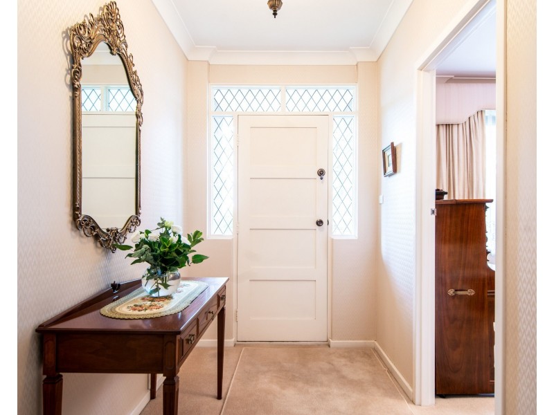 9 Finsterwald Way, Fairview Park SA 5126