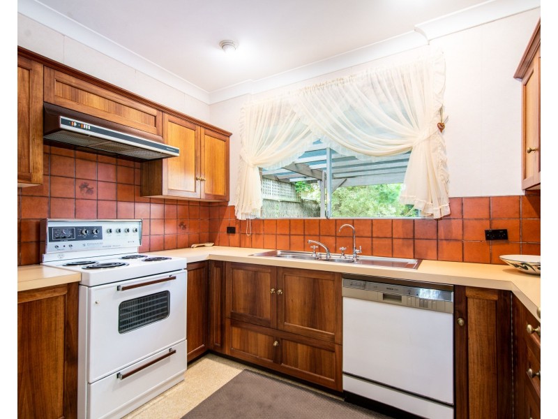 9 Finsterwald Way, Fairview Park SA 5126