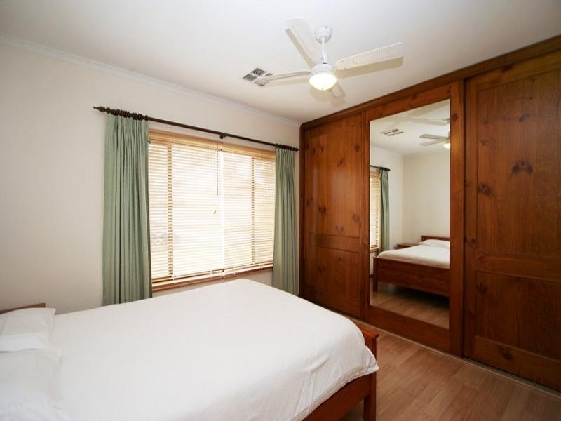 1A Janet Street, Seaton SA 5023