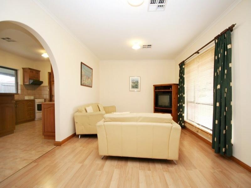 1A Janet Street, Seaton SA 5023