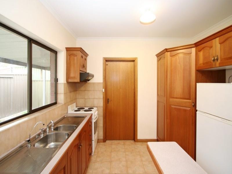 1A Janet Street, Seaton SA 5023