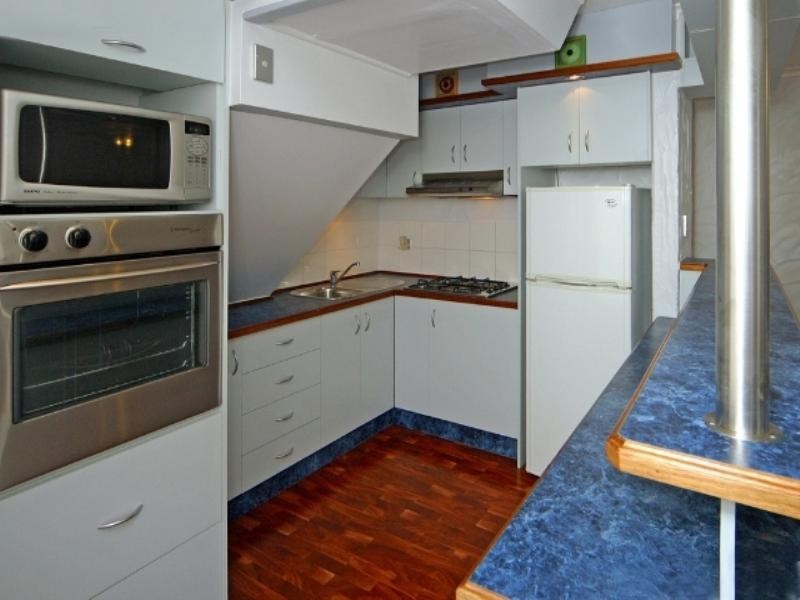 18/38 Gordon Street, Glenelg SA 5045