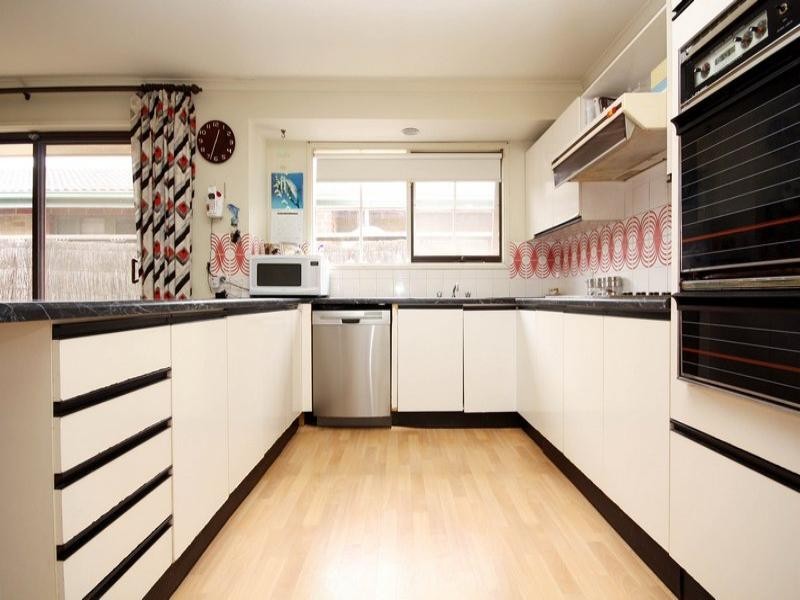 21 Nareeda Way, West Lakes SA 5021