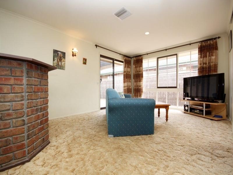 21 Nareeda Way, West Lakes SA 5021