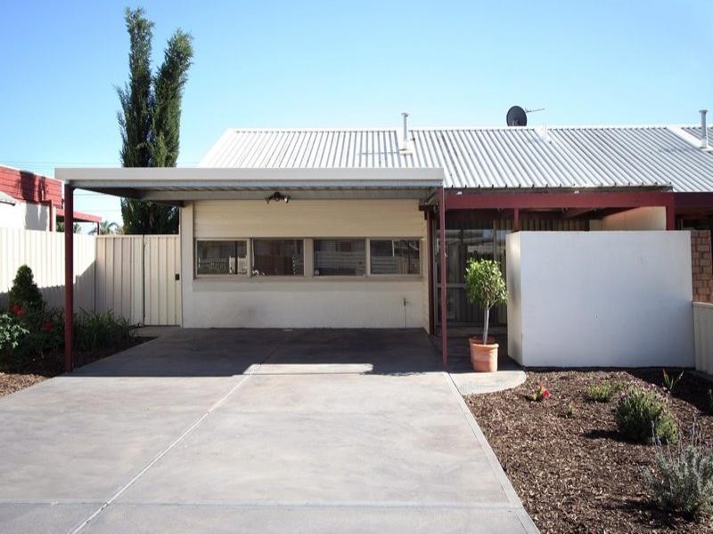 4 Lisa Court, Pennington SA 5013