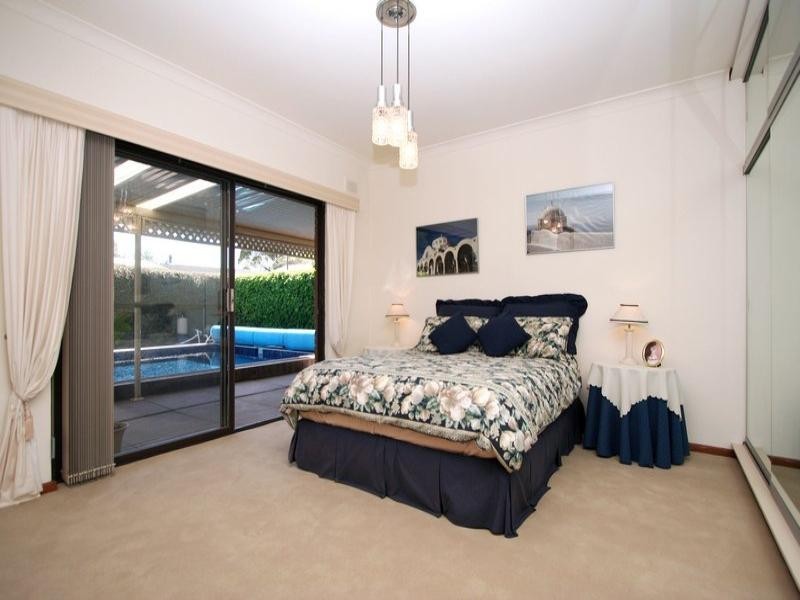 2 Dennis Drive, West Beach SA 5024