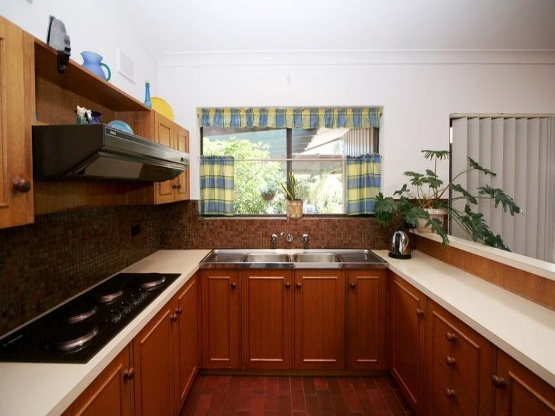 2 Dennis Drive, West Beach SA 5024