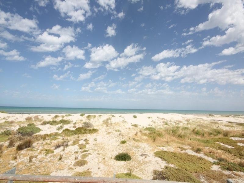 1/22 Esplanade, Semaphore South SA 5019