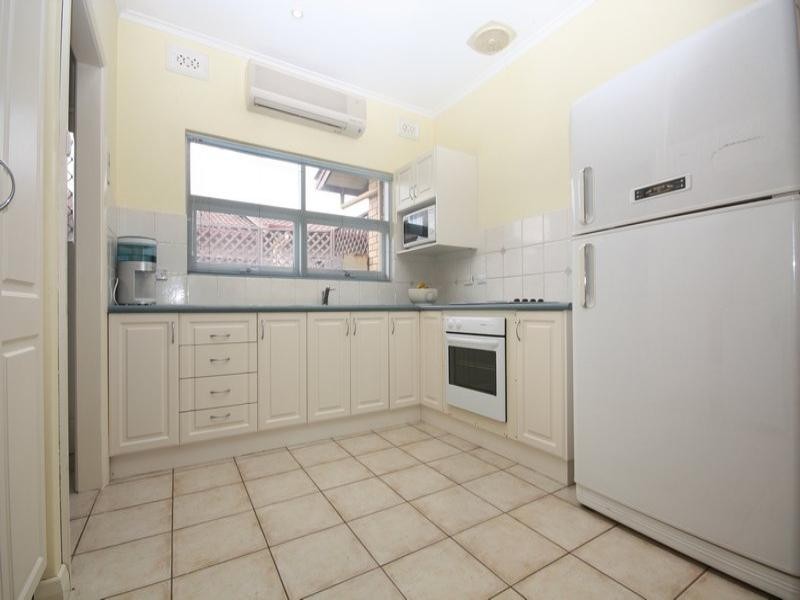 1/22 Esplanade, Semaphore South SA 5019