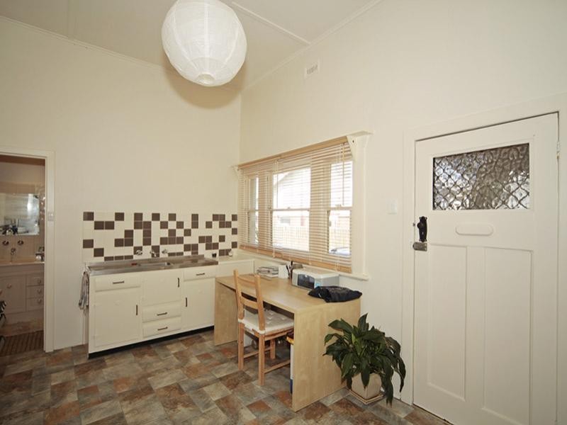 190 Military Road, Henley Beach SA 5022