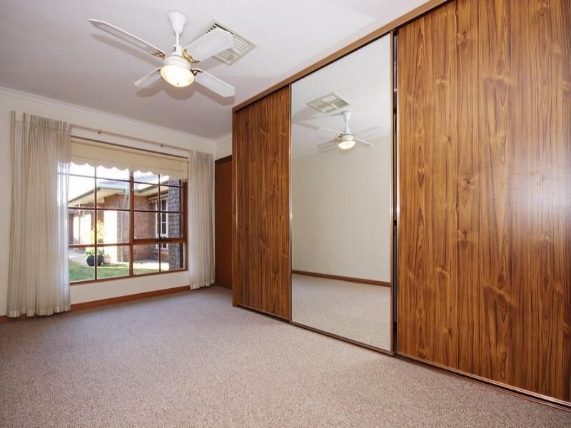 3/11 Hazel Terrace, Henley Beach South SA 5022