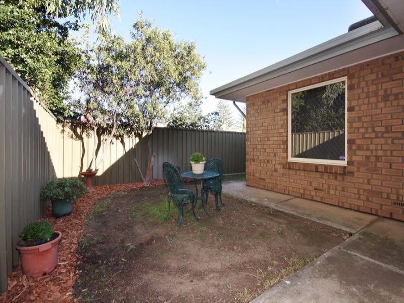 3/11 Hazel Terrace, Henley Beach South SA 5022