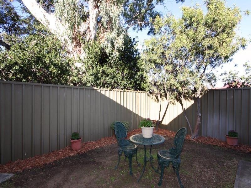 3/11 Hazel Terrace, Henley Beach South SA 5022