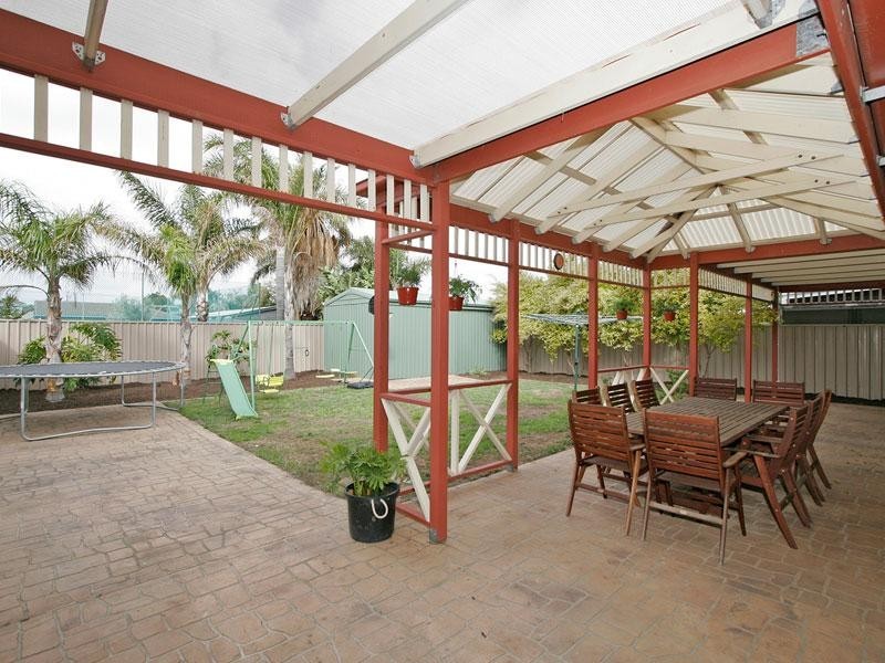 15 Bartlett Terrace, Semaphore Park SA 5019