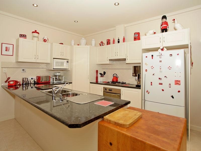 14 HMAS Australia Road, Henley Beach South SA 5022