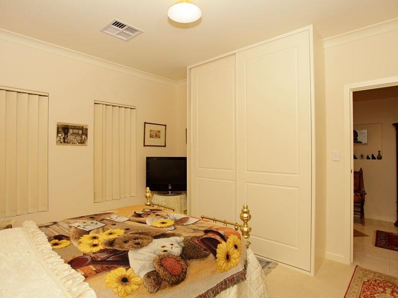 14 HMAS Australia Road, Henley Beach South SA 5022