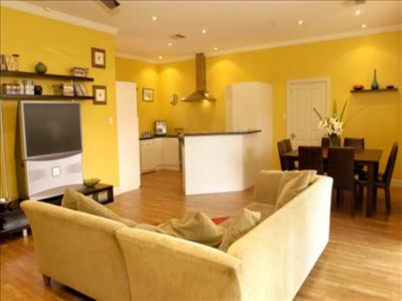 11 Albermarle Avenue, Trinity Gardens SA 5068