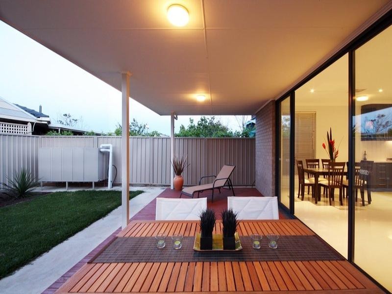 4 Heysen Crescent, West Lakes Shore SA 5020