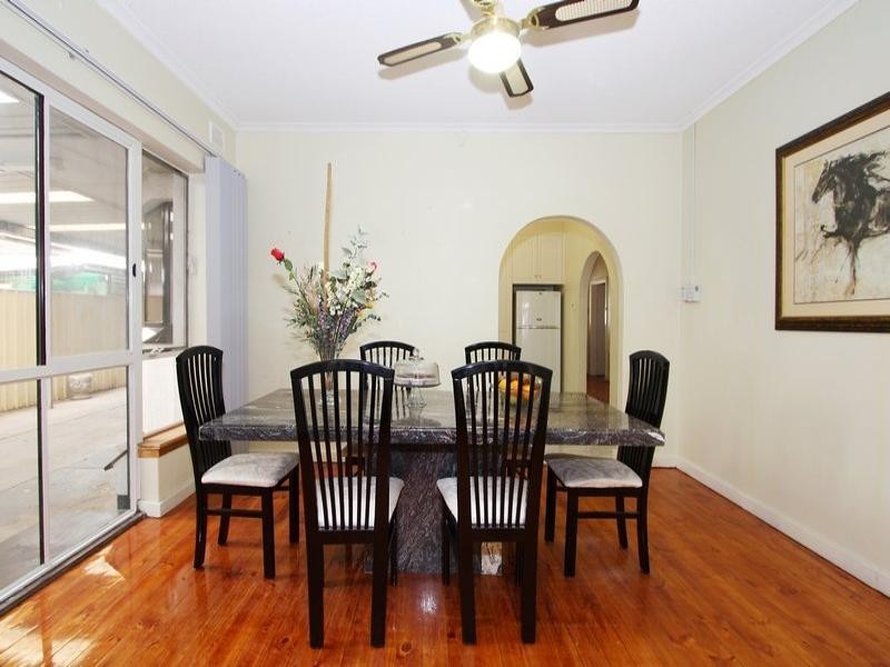 26 Sunbeam Road, Croydon Park SA 5008