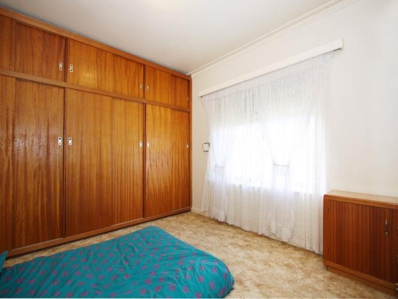 50 Russ Avenue, Seaton SA 5023