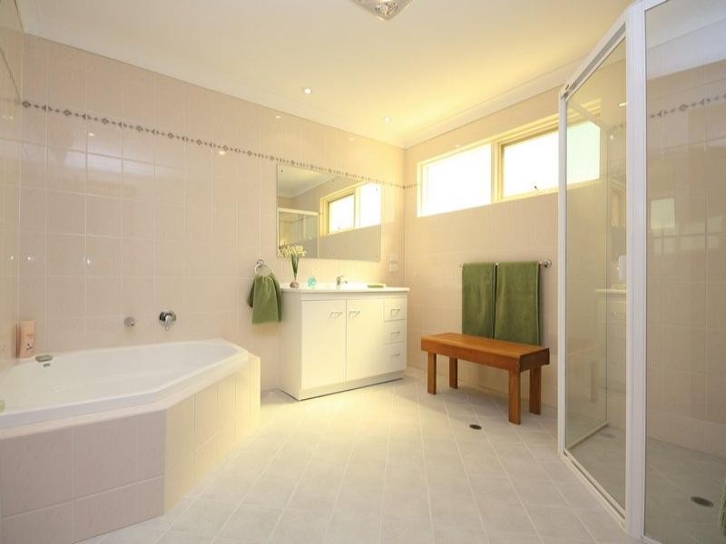 48 Newcombe Avenue, West Lakes Shore SA 5020