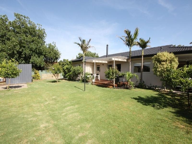 17 Stanford Crescent, Fulham Gardens SA 5024