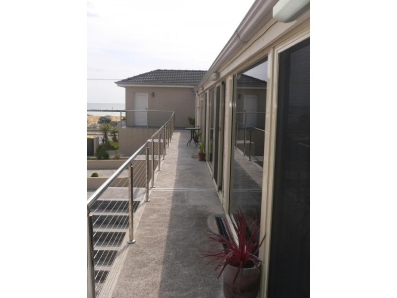 3/1 Esplanade, Semaphore South SA 5019