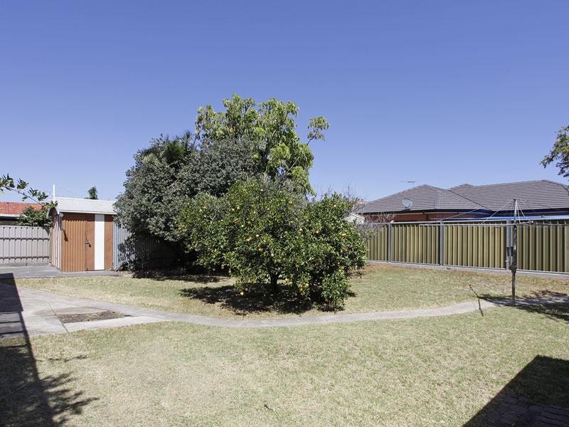 4 Broadmore Avenue, Fulham SA 5024