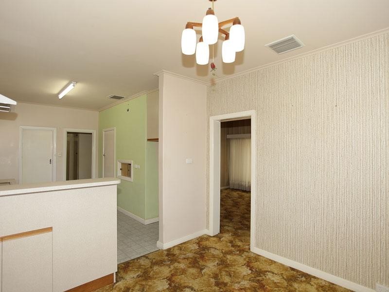 4 Broadmore Avenue, Fulham SA 5024