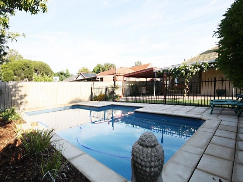 420 Sir Donald Bradman Drive, Brooklyn Park SA 5032