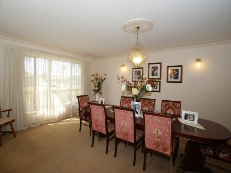 21 Birkdale Grove, West Lakes SA 5021